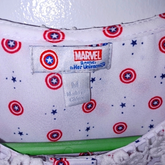 Red , White and Blue Sleeveless Blouse W Sz Medium - Picture 4 of 8